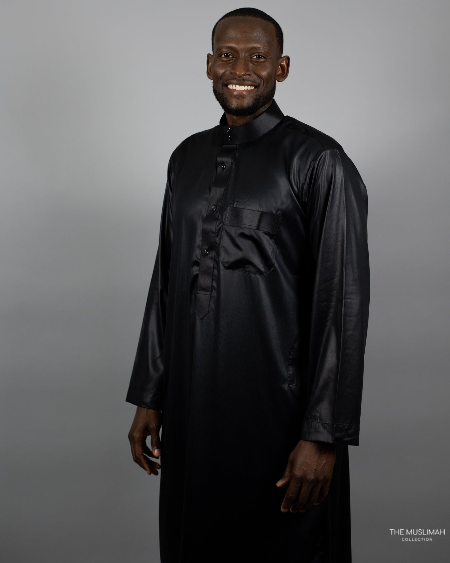 Saudi Collar Black